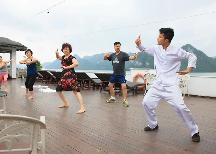 Lapinta Boutique Cruises